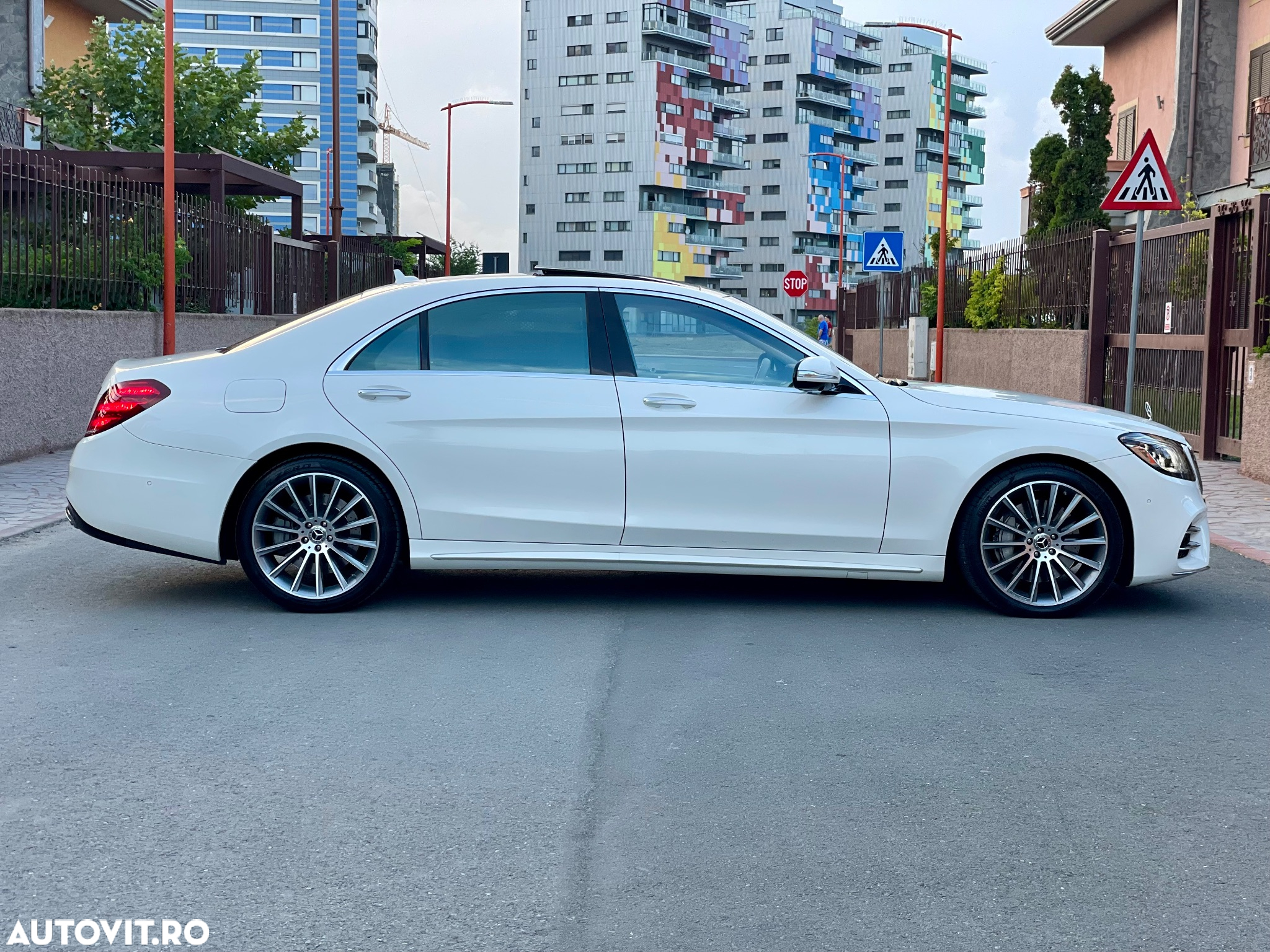 Mercedes-Benz S 560 L 4Matic 9G-TRONIC - 10