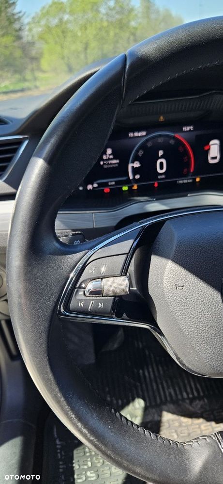 Skoda Superb 2.0 TDI SCR Ambition DSG - 15