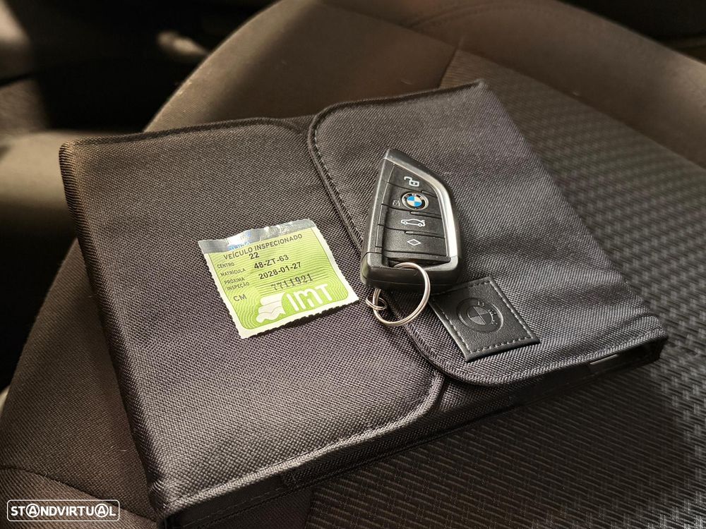 BMW 118 i Auto - 32