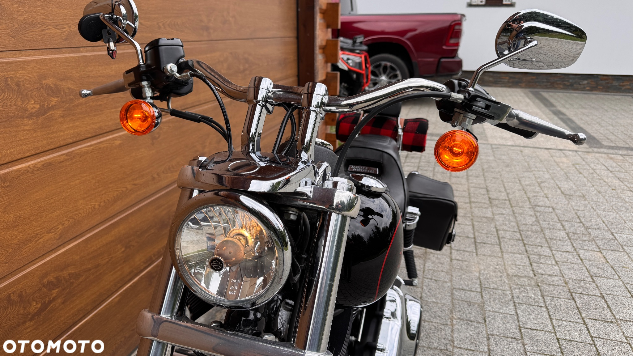 Harley-Davidson Dyna Low Rider - 14