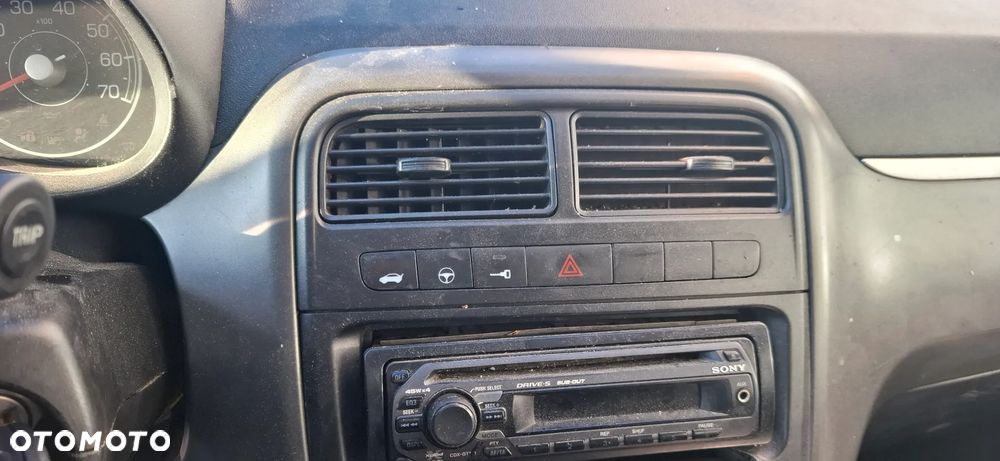 FIAT GRANDE PUNTO 1.4 8V 350A1000 na części - 10