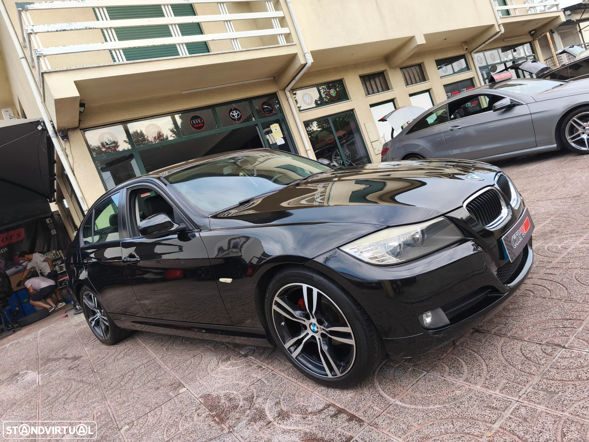 BMW 318 d Navigation - 22