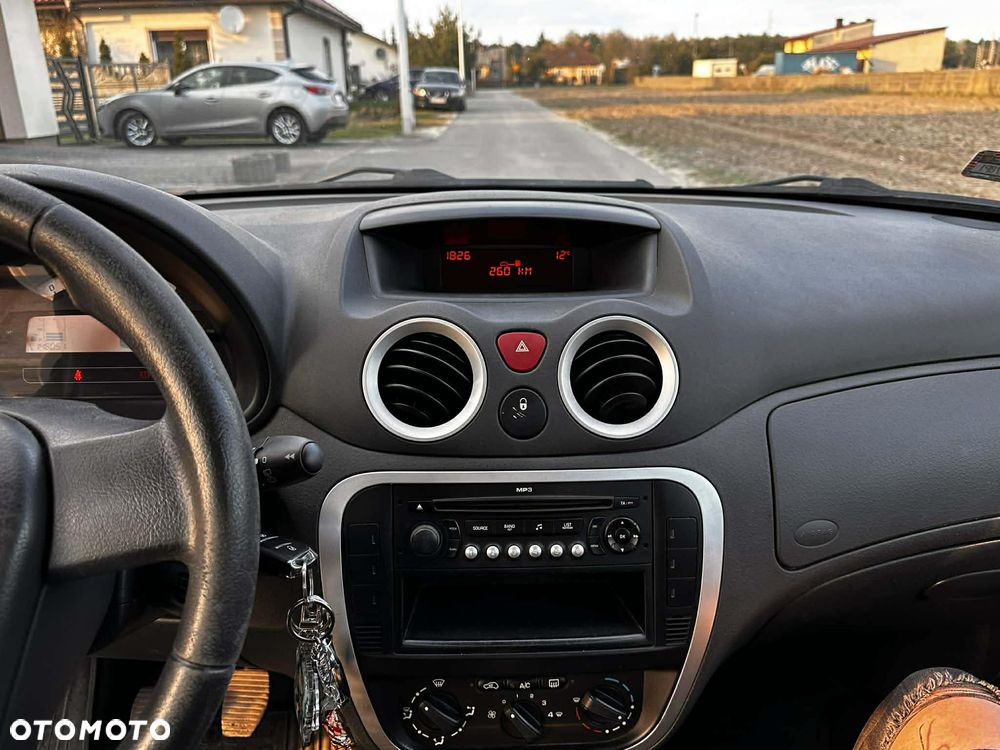 Citroën C3 1.4 HDi First - 12