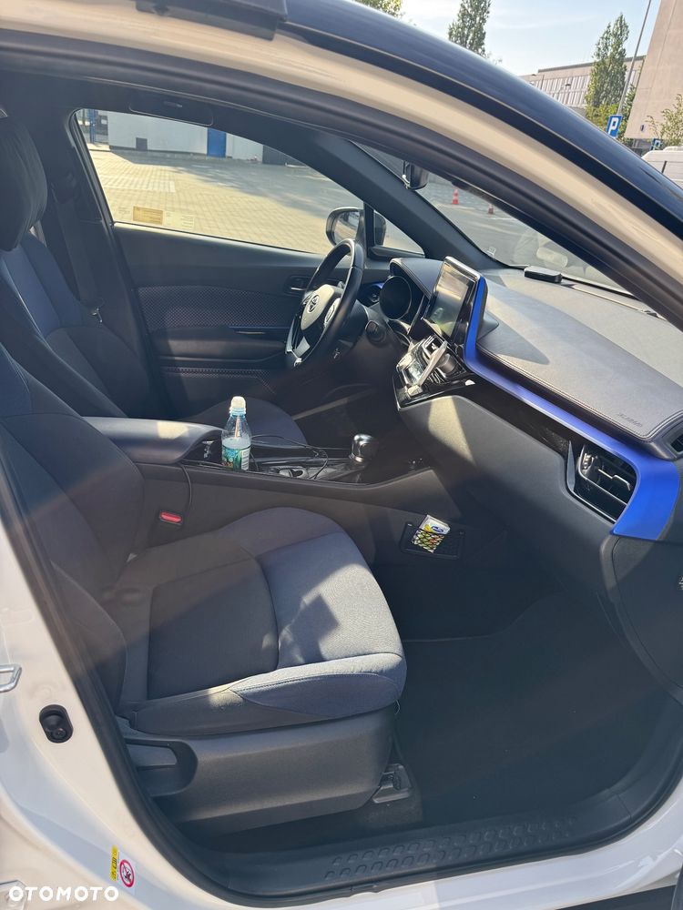 Toyota C-HR 1.8 Hybrid Dynamic - 10