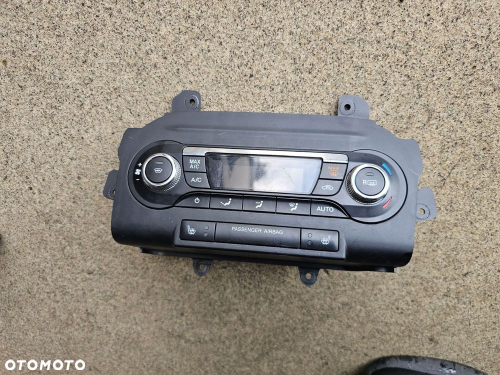 panel sterowania klimatyzacji j7bt-18c612-dc ford ka+ - 1