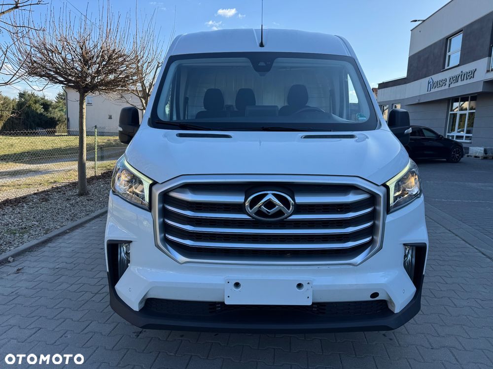 Maxus Deliver 9 - 3