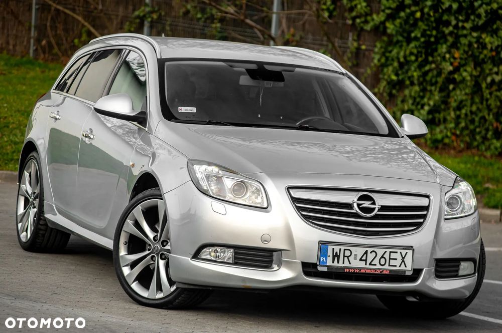 Opel Insignia - 1