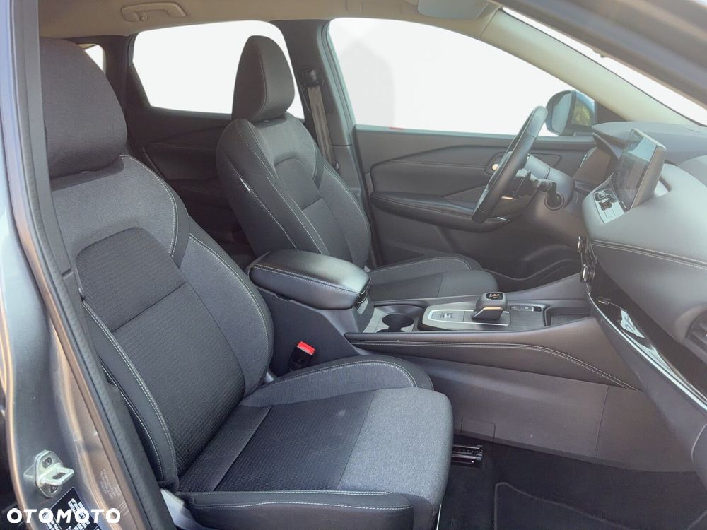 Nissan Qashqai 1.3 DIG-T MHEV N-Connecta Xtronic - 12