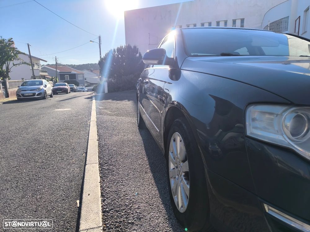 VW Passat 2.0 TDI Confortline - 18