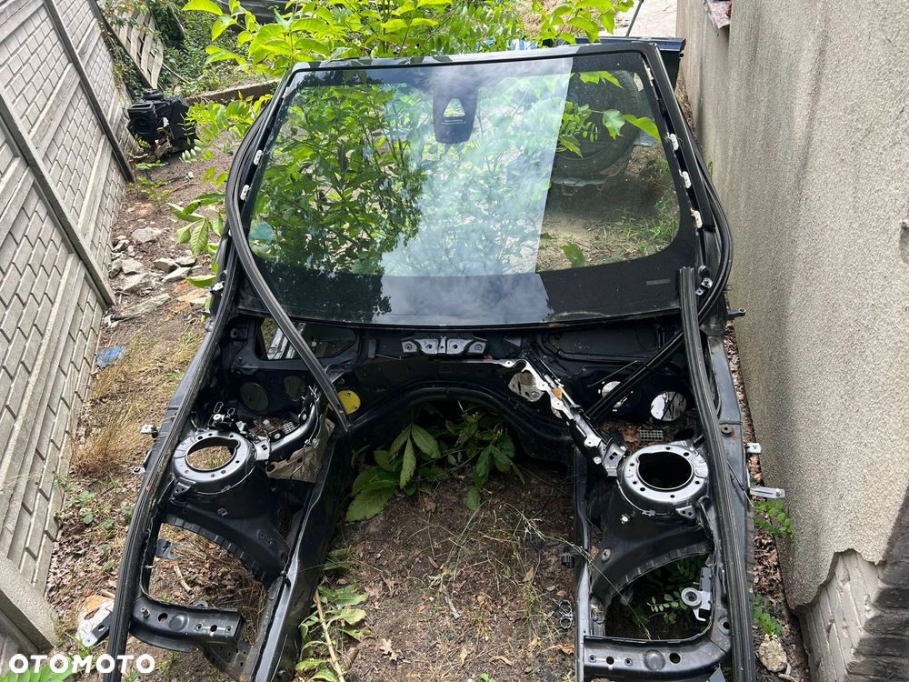 ĆWIARTKA PRZÓD RAMA SZYBY BMW 4 F33 CABRIO - 1