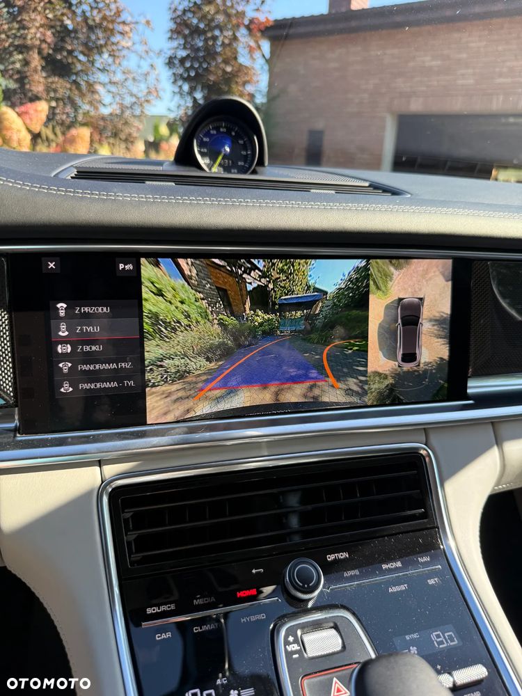 Porsche Panamera 4S E-Hybrid - 38