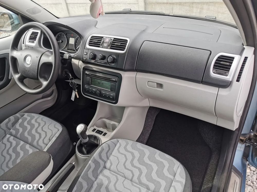 Skoda Fabia - 8