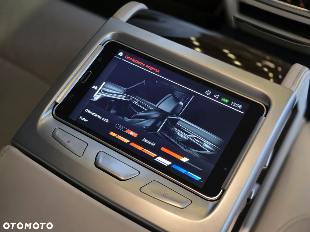 BMW Seria 7 730d xDrive mHEV sport - 18