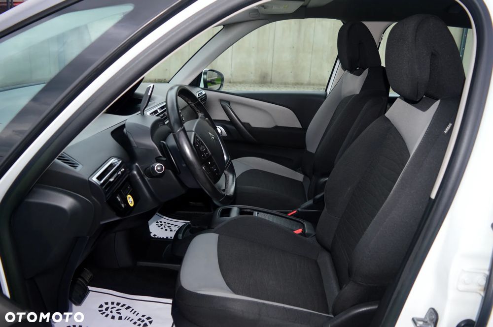 Citroën C4 Grand Picasso - 9