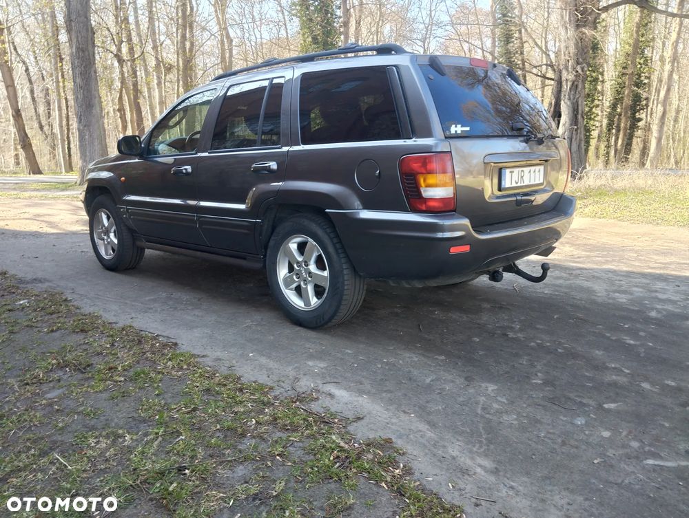 Jeep Grand Cherokee - 4