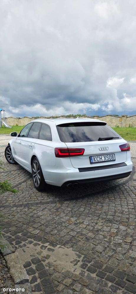 Audi A6 Avant - 15