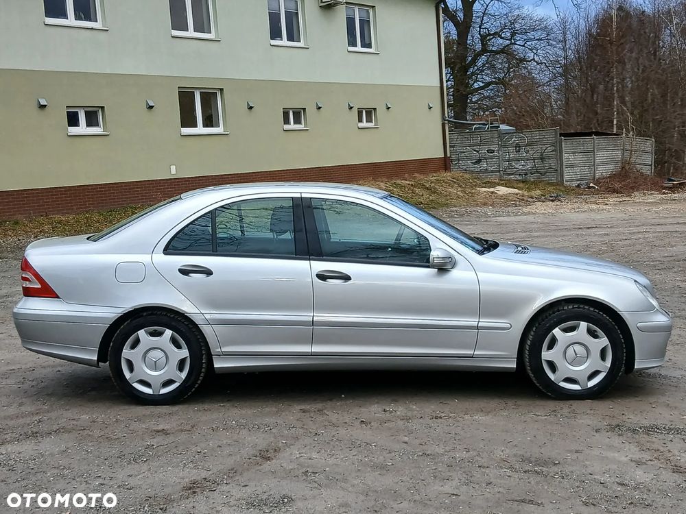 Mercedes-Benz Klasa C 180 Kompressor Classic Starline - 6