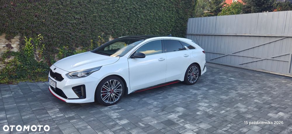 Kia ProCeed 1.6 T-GDI GT DCT - 17