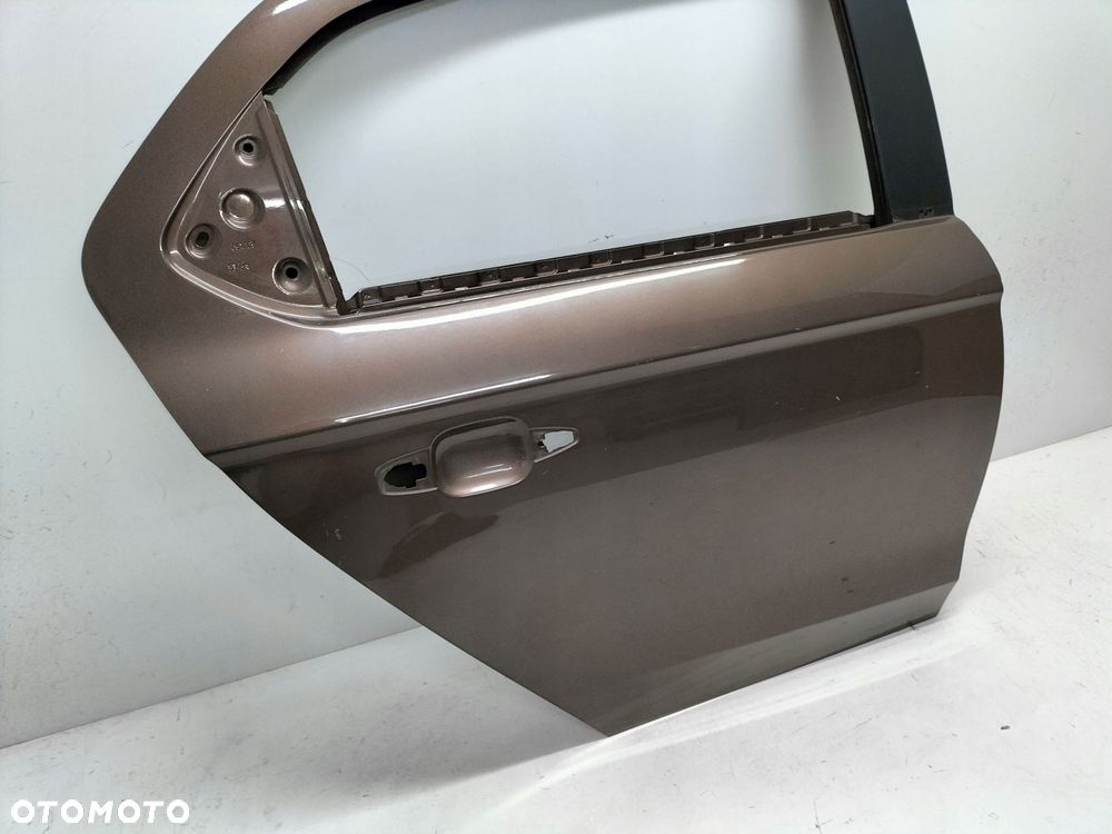 drzwi tylne tył prawe citroen elysee 12- peugeot 301 13- - 2