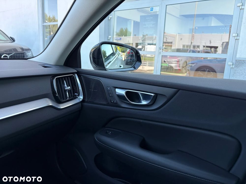 Volvo S60 B4 B Plus Dark - 18