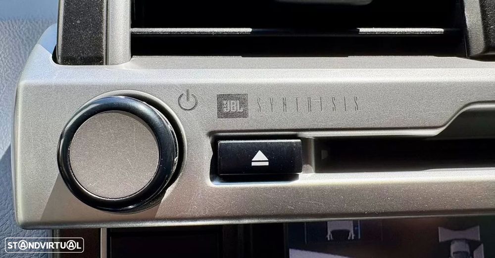 Toyota Land Cruiser - 38