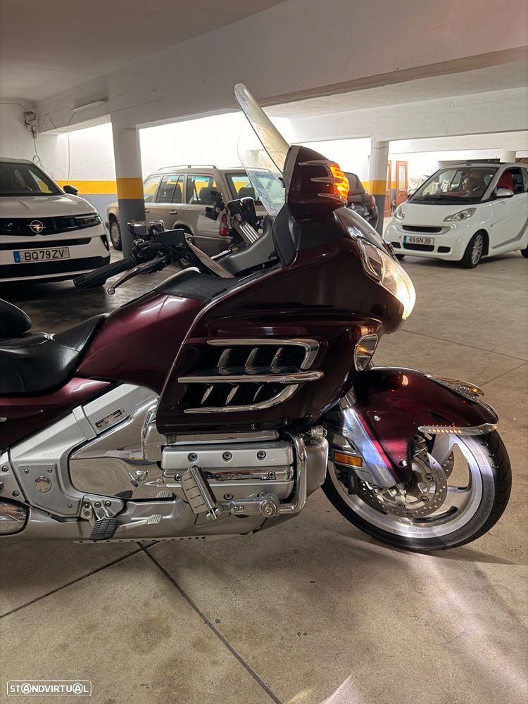 Honda Goldwing GL 1800 - 11