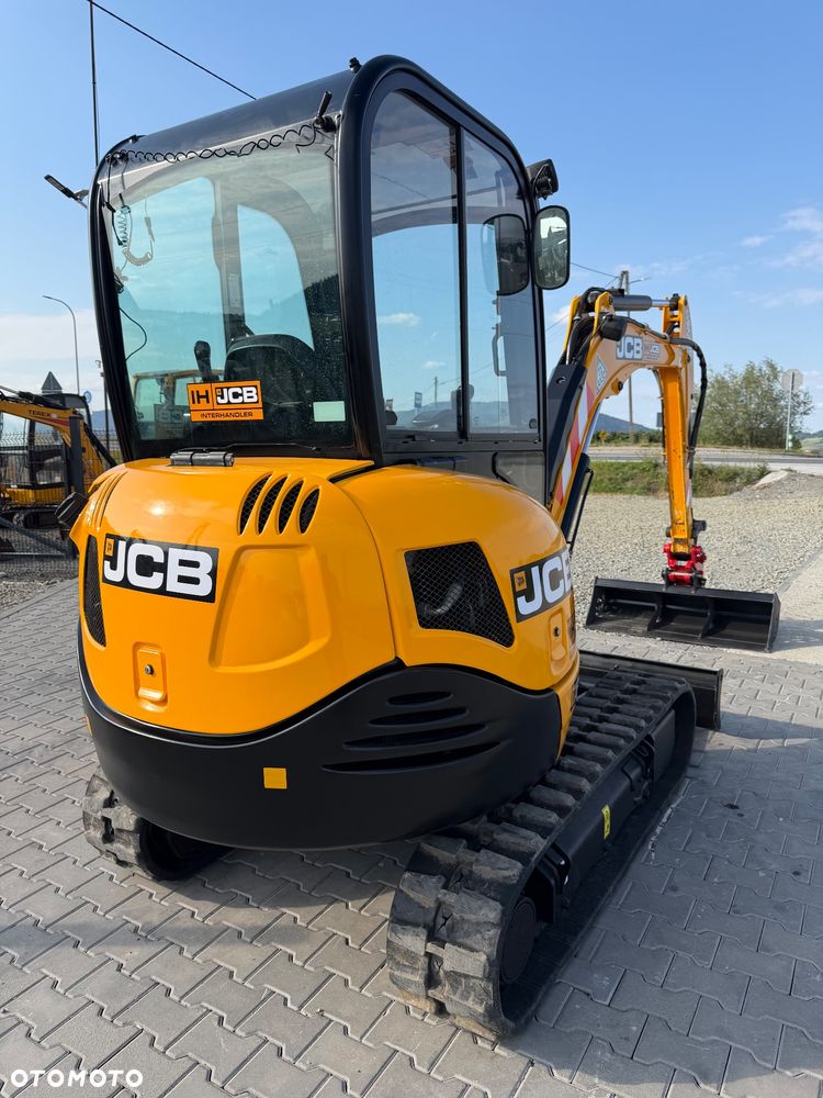 JCB 8026 CTS - 1