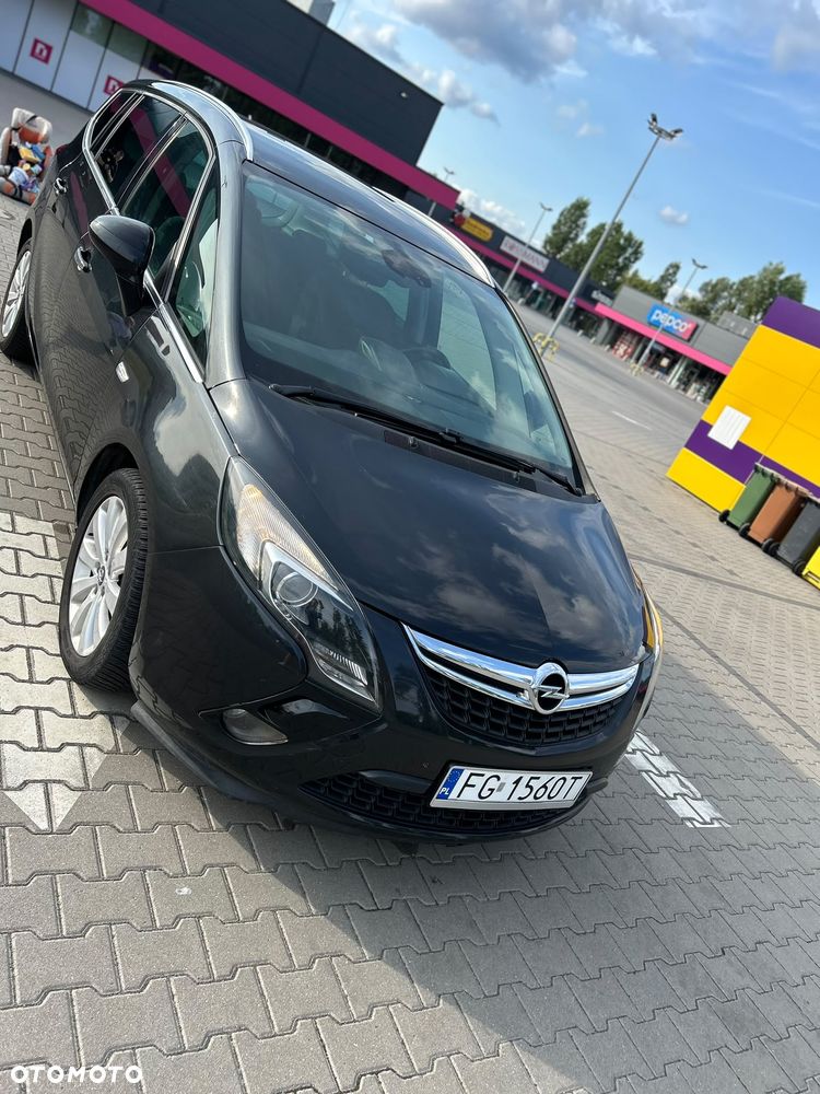 Opel Zafira - 11