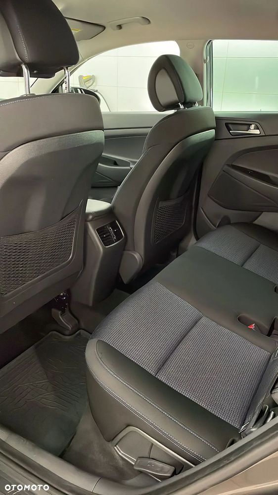 Hyundai Tucson 1.6 T-GDI Comfort 4WD - 12