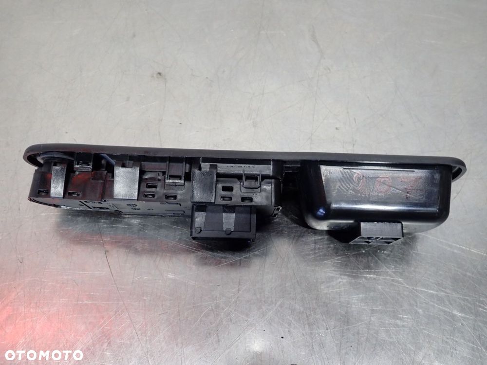 PANEL STEROWANIA SZYB PEUGEOT 207 - 3