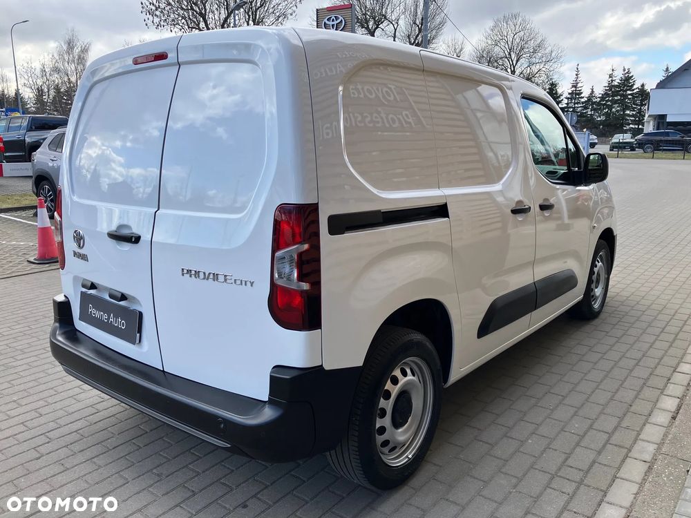 Toyota PROACE CITY - 13