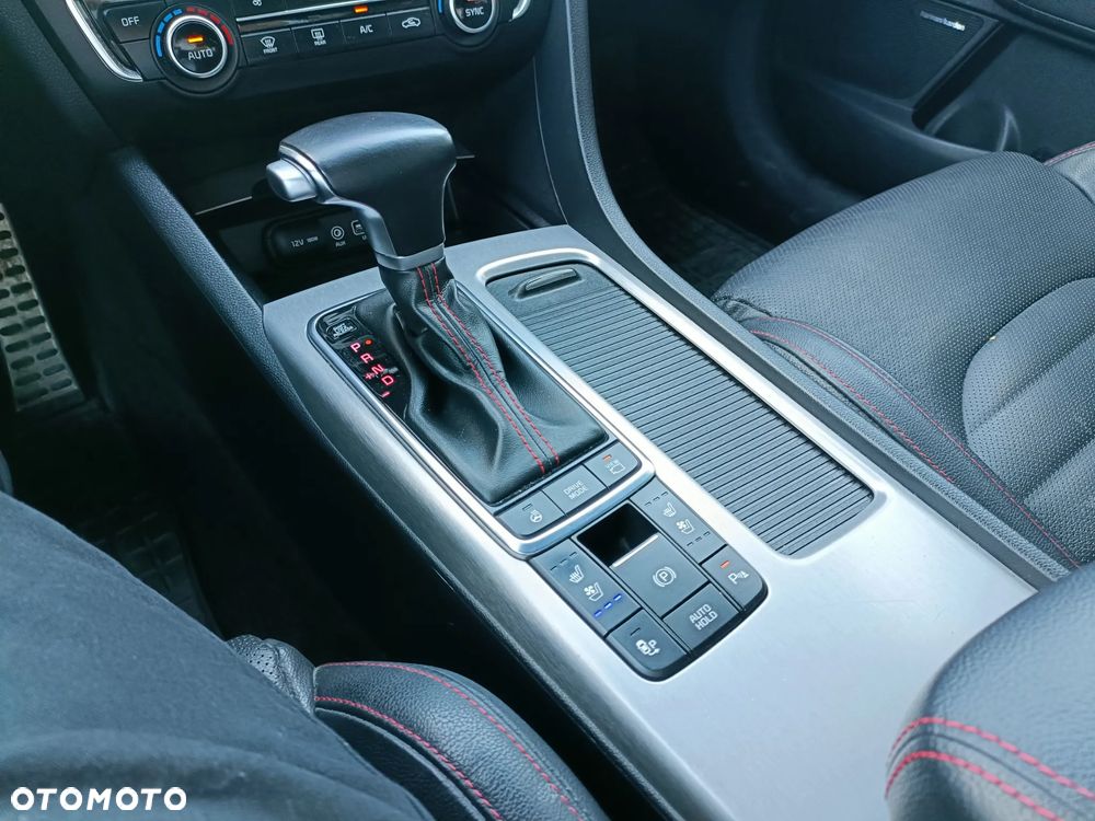Kia Optima - 21