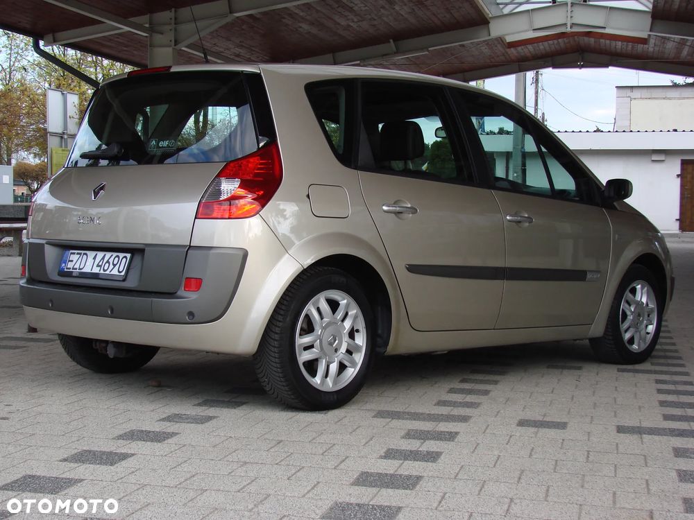 Renault Scenic - 4