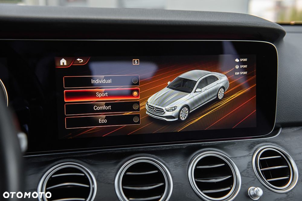 Mercedes-Benz Klasa E 220 d Business Edition 9G-TRONIC - 30