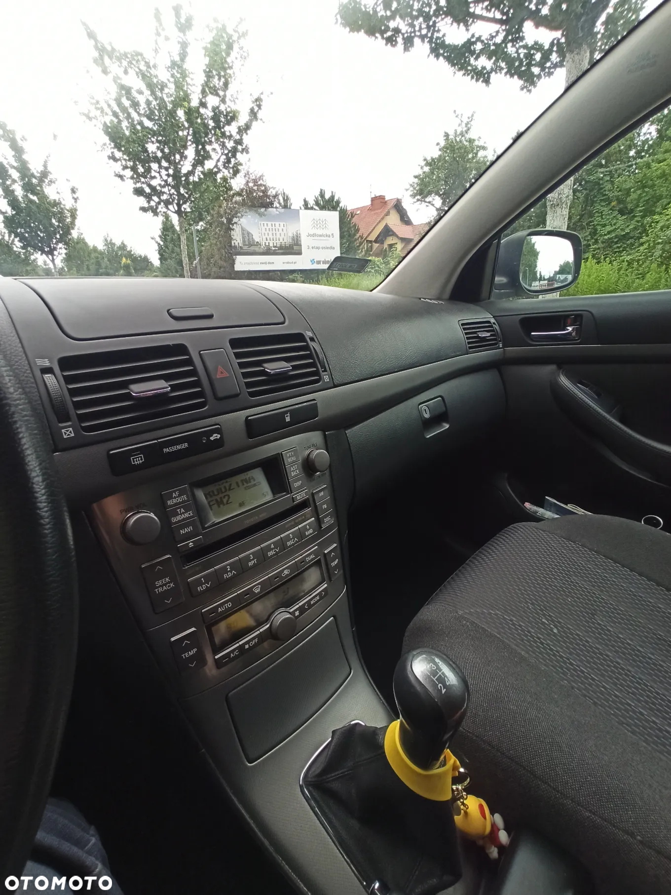 Toyota Avensis 1.8 VVT-i - 9