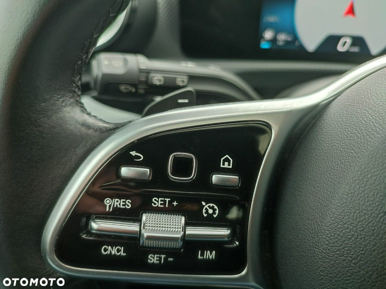 Mercedes-Benz CLA - 15