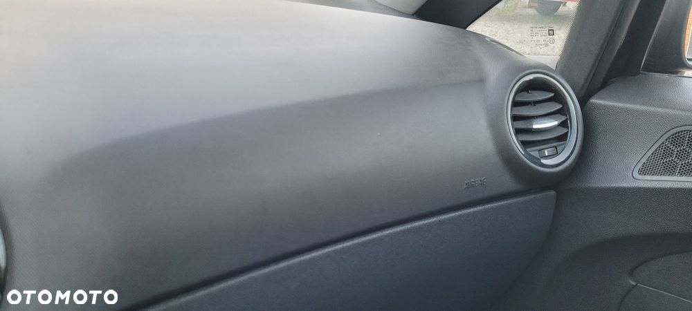 Opel Corsa 1.4 16V Navi - 22