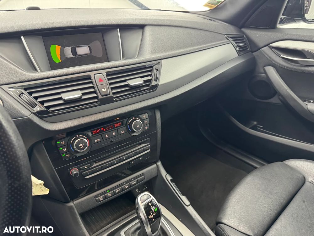 BMW X1 xDrive25d Aut. Sport Line - 22