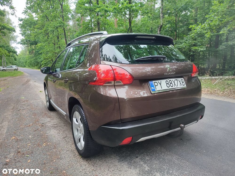 Peugeot 2008 1.6 e-HDi Style S&S - 7