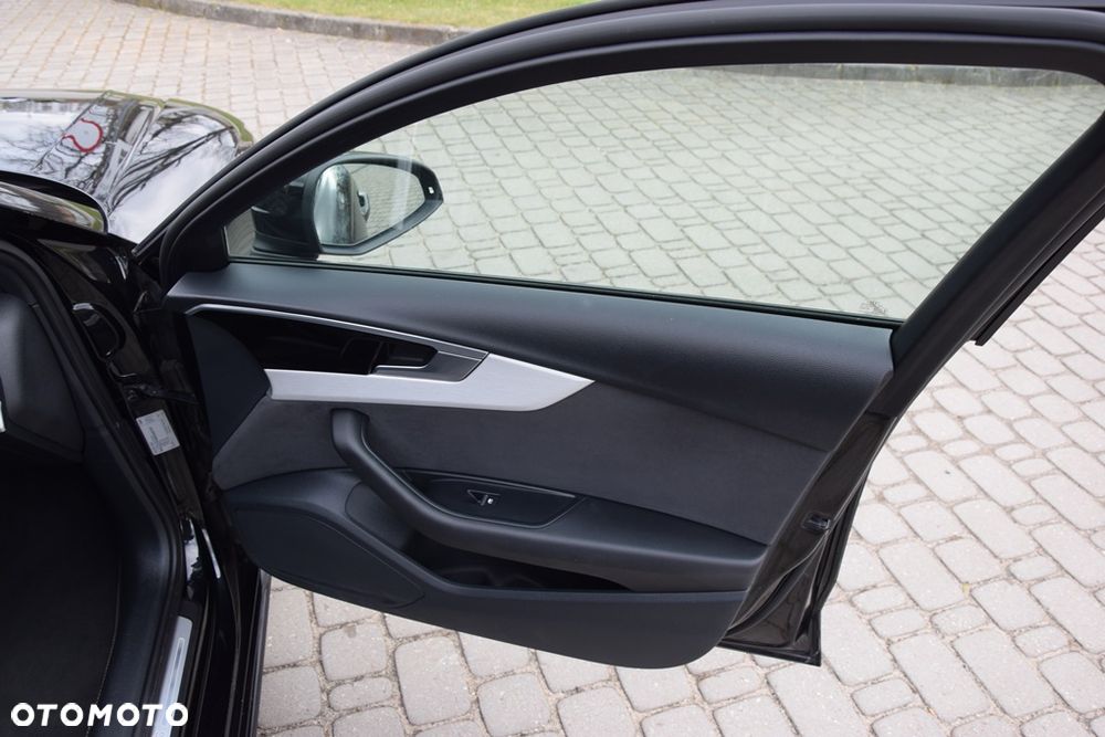 Audi A4 Avant 35 TDI S tronic S line - 30