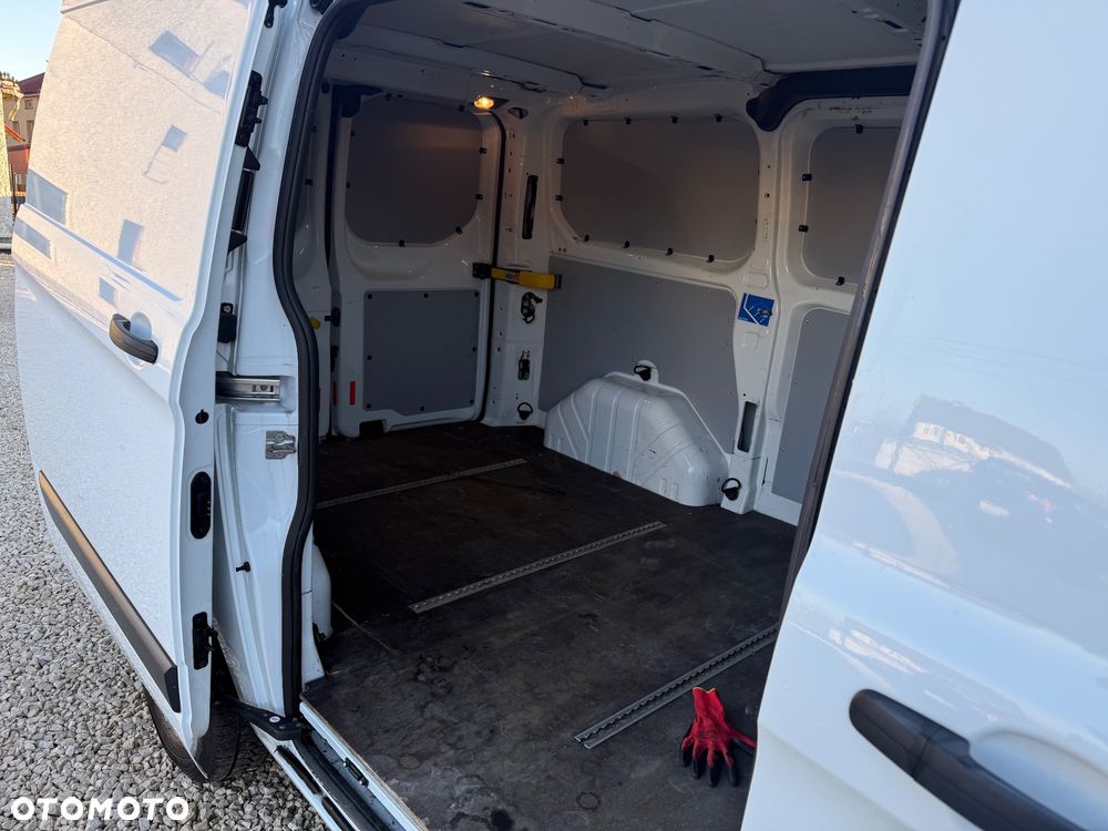 Ford TRANSIT CUSTOM - 8