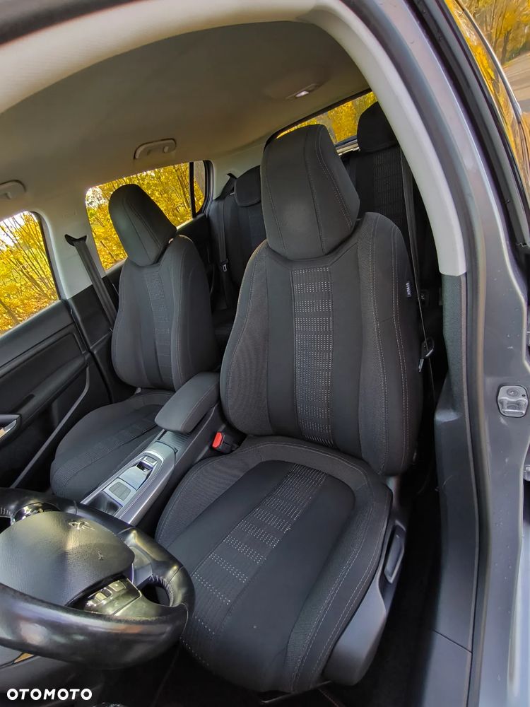 Peugeot 308 1.6 BlueHDi Allure S&S EAT6 - 9