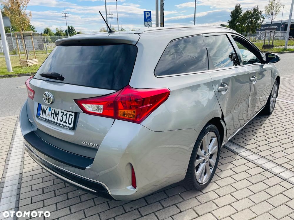Toyota Auris 1.6 Valvematic Life - 3