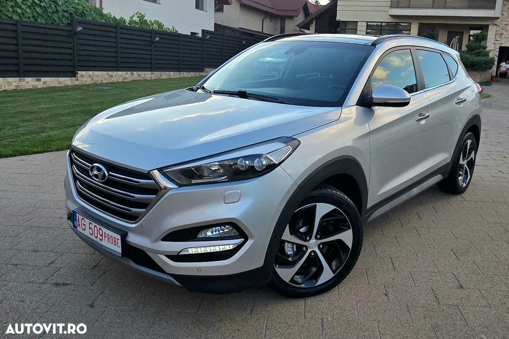 Hyundai Tucson 2.0 CRDI 4WD 6AT Luxury Pack+ - 3