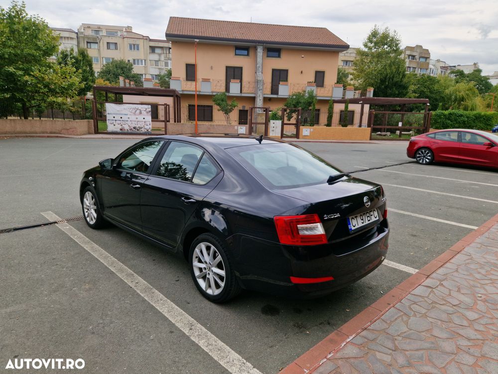Skoda Octavia - 3