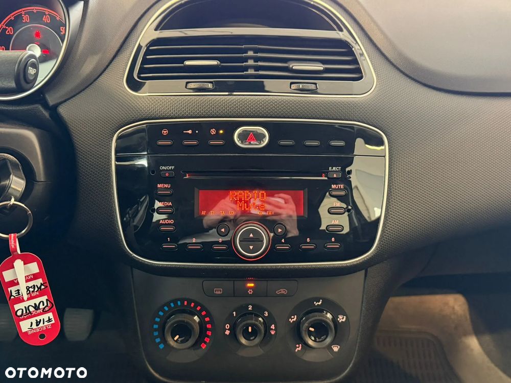 Fiat Punto 1.4 Easy S&S - 18
