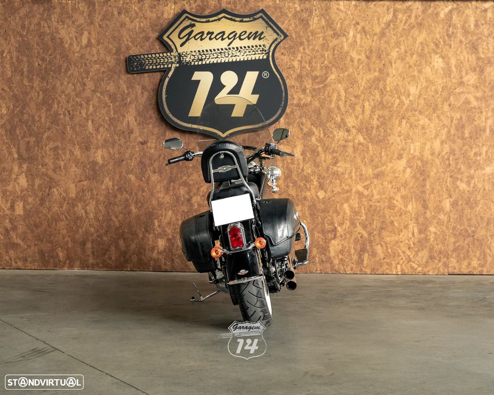 Harley-Davidson FLST Softail Deluxe - 20