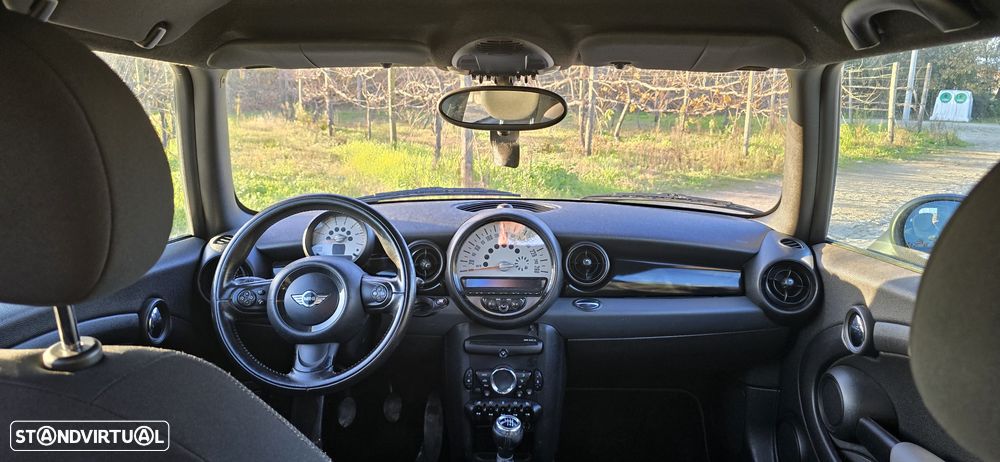 MINI 3 Portas Cooper D - 8