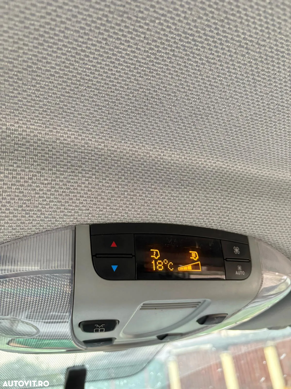 Mercedes-Benz Vito - 11