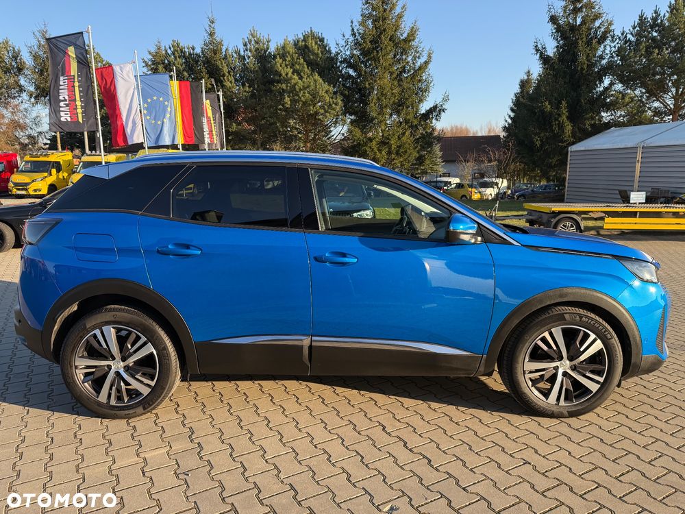 Peugeot 3008 1.2 PureTech Allure S&S EAT8 - 8